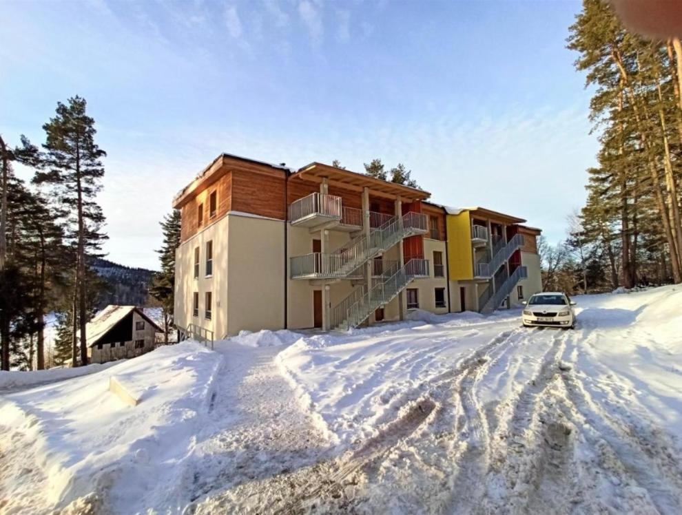Lipno Port Apartment A103 ลิปโนนัดเวิลตาวู ภายนอก รูปภาพ